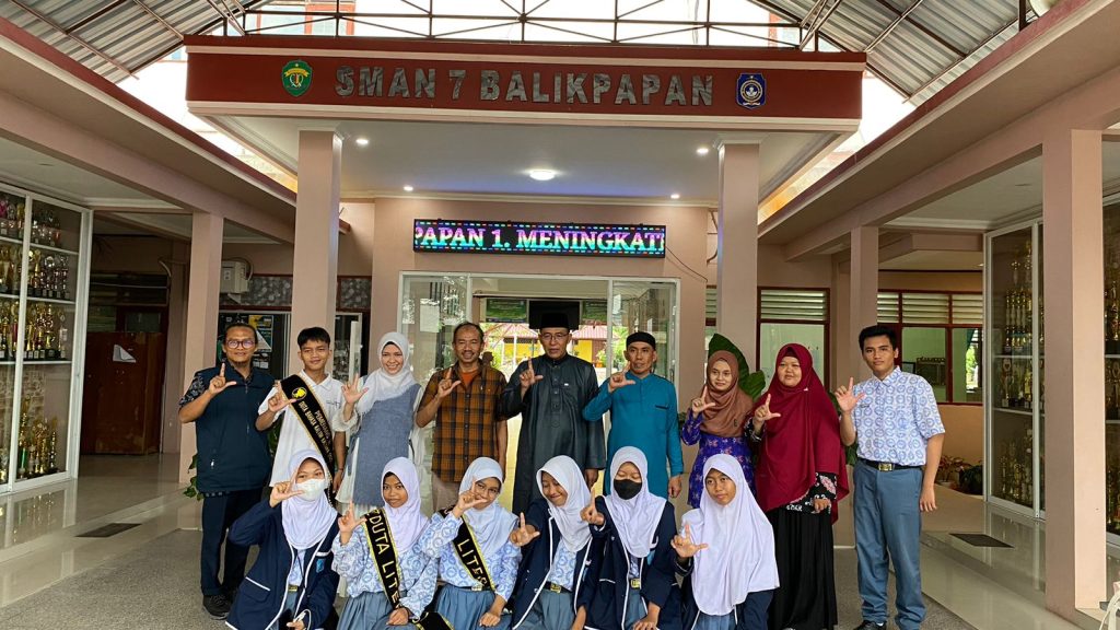 Foto kunjungan balai bahasa